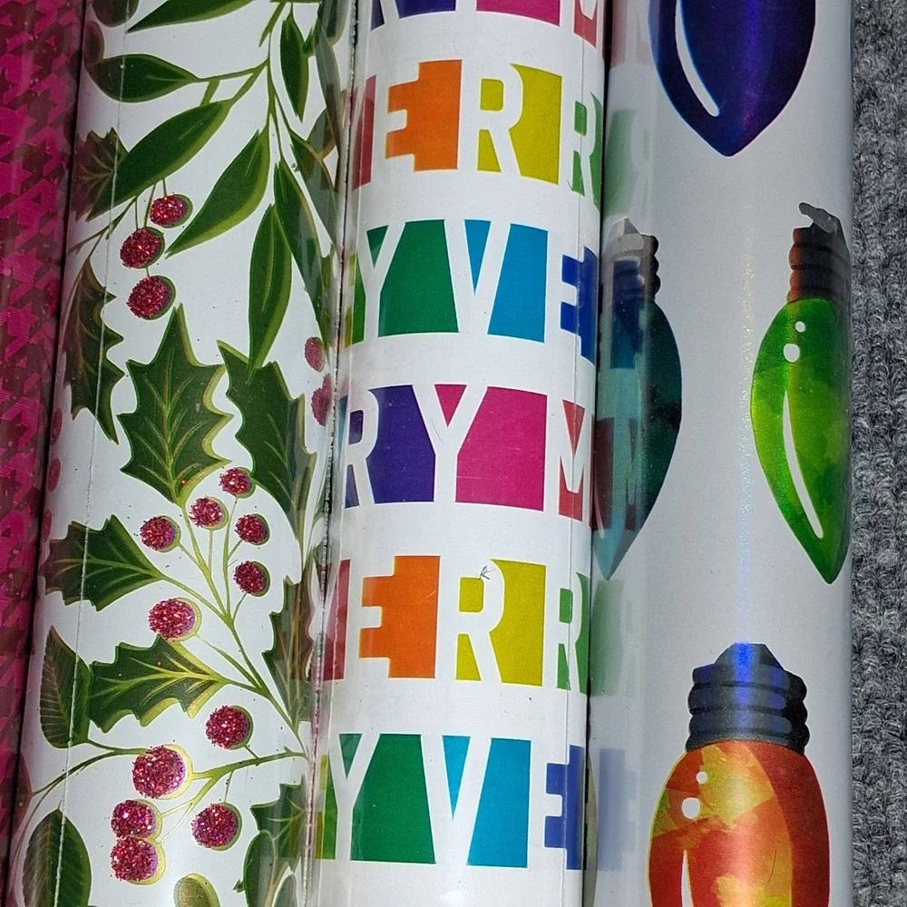 Christmas Wrapping Paper Rolls 6 Pack Assorted Deer Holly Retro Lights 20 Inch